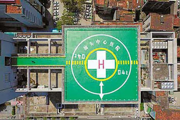 高樓直升機停機坪與地面的停機坪的設置面積是不是一樣的